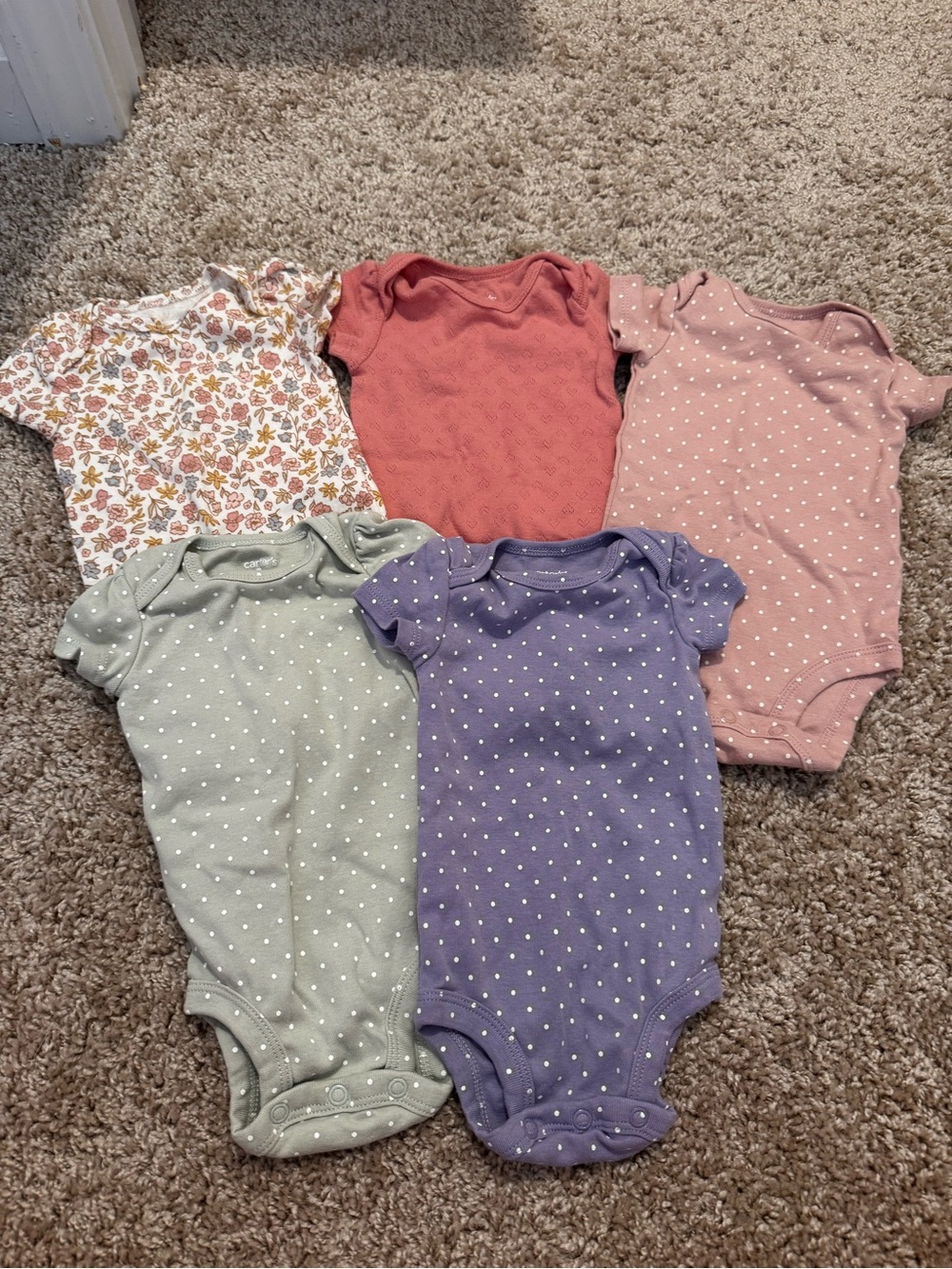 Carter’s Onesie Bundle 0-3 Months NWOT